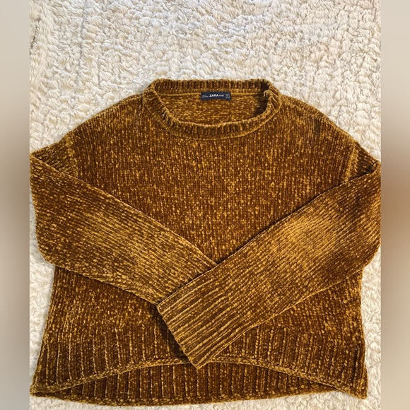 Zara Women’s Size M Chenille Cropped Boxy Sweater in a Golden Brown - Picture 4 of 4